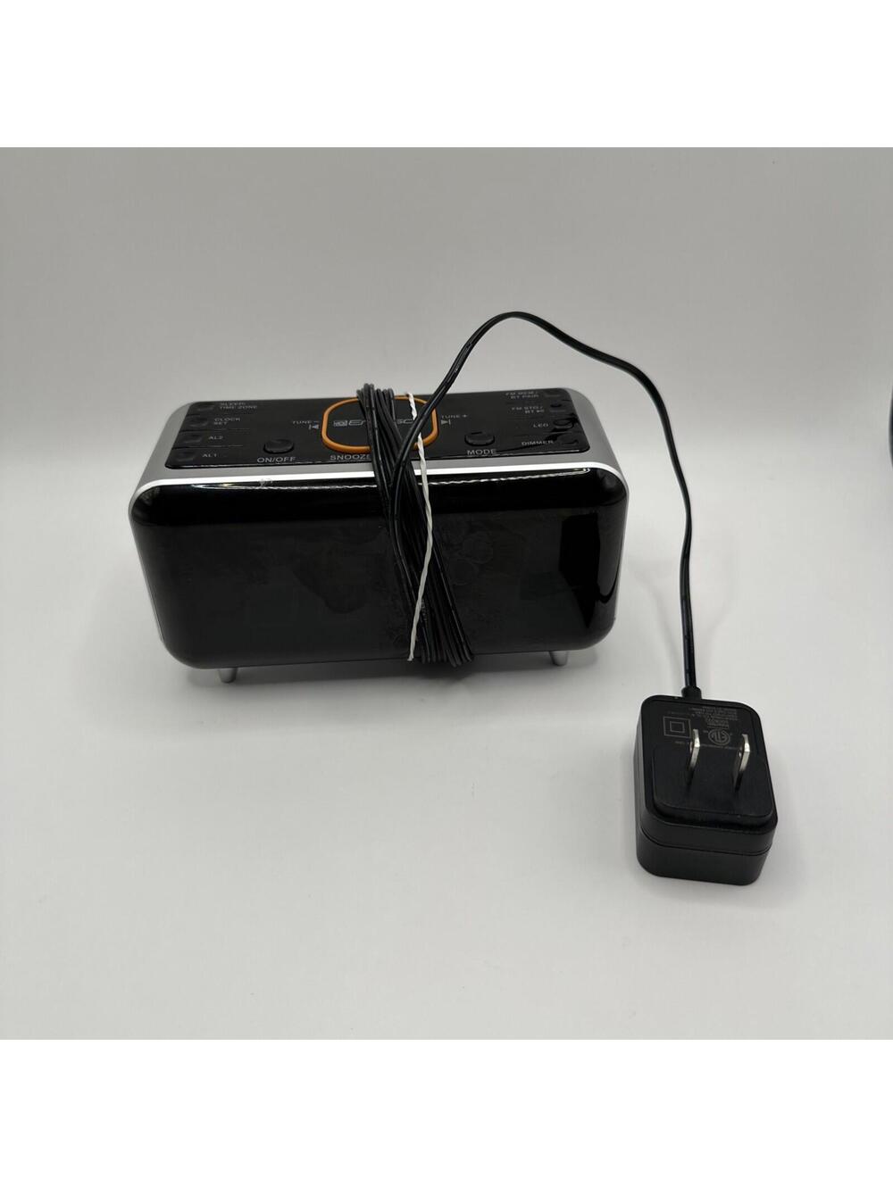 Emerson Radio SmartSet Alarm Clock Radio with Bluetooth Speaker - CKS1521,Orange